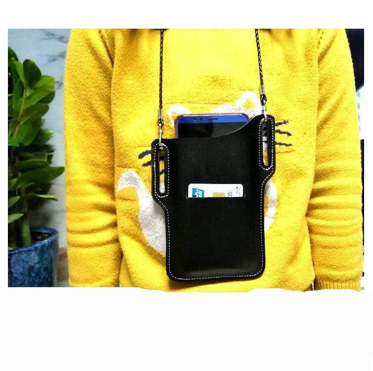 Portable mobile phone bag